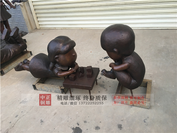 現(xiàn)代人物雕塑圖片.jpg 現(xiàn)代人物雕塑圖片.jpg