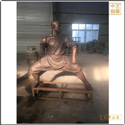 練拳人物銅雕塑? 練拳人物銅雕塑?