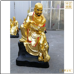 貼金十八羅漢之探手羅漢銅雕 貼金十八羅漢之探手羅漢銅雕